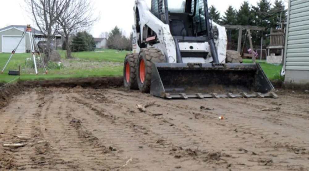 Affordable lawn care service for beautiful yards across Huntersville, NC - J & G Lawn Systems