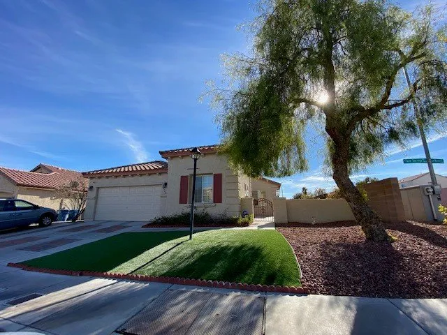 Custom landscape installation for residential properties in Las Vegas, NV by J & J Landscape