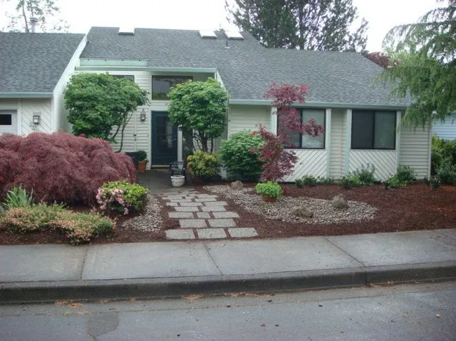 Local yard maintenance with custom design across Sherwood, OR - J & J Landscape