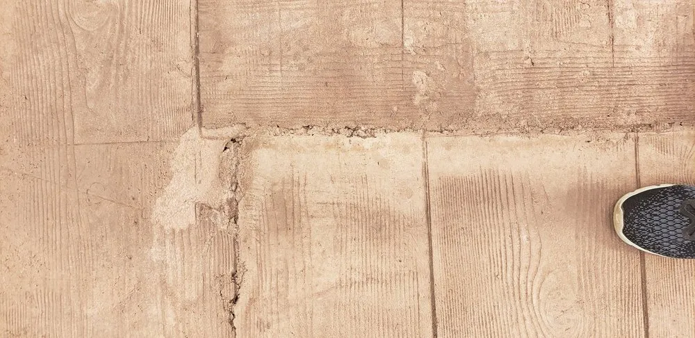 Reliable lawn mowing service experts serving Rockdale, IL - J & J Landscaping & Construction