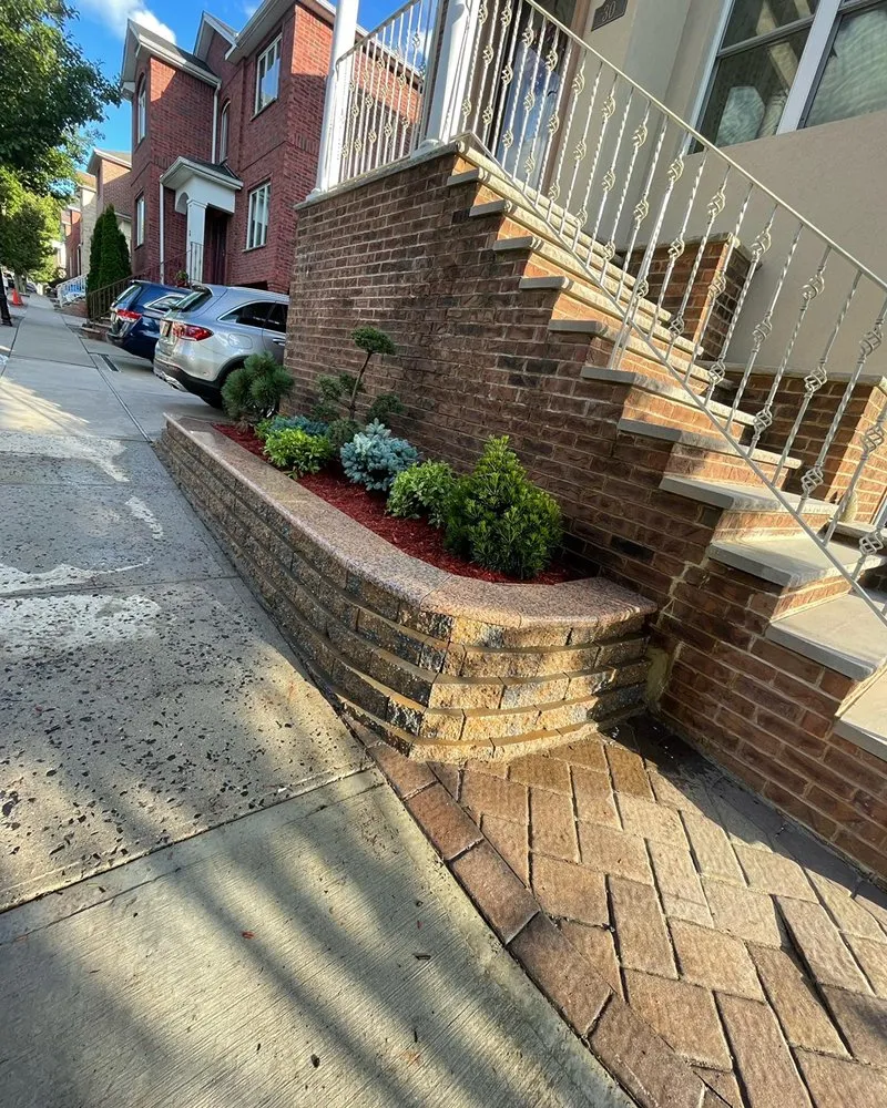 Reliable yard cleanup service in Staten Island, NY - J & J Landscaping & Construction