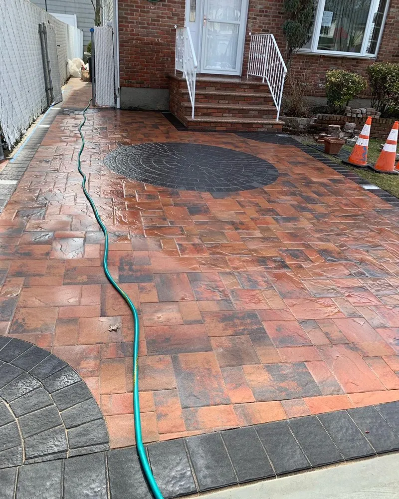 Local outdoor landscaping experts serving Staten Island, NY - J & J Landscaping & Construction