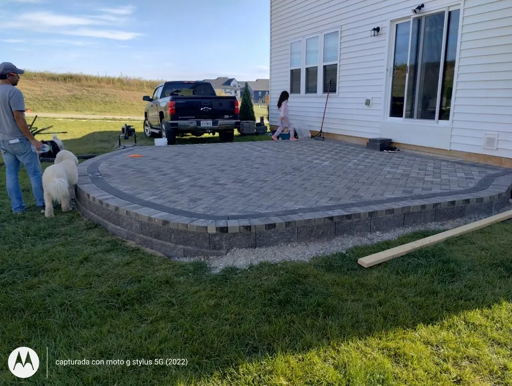 Professional landscaping services near you in Breckenridge Hills, MO by J & J Landscaping