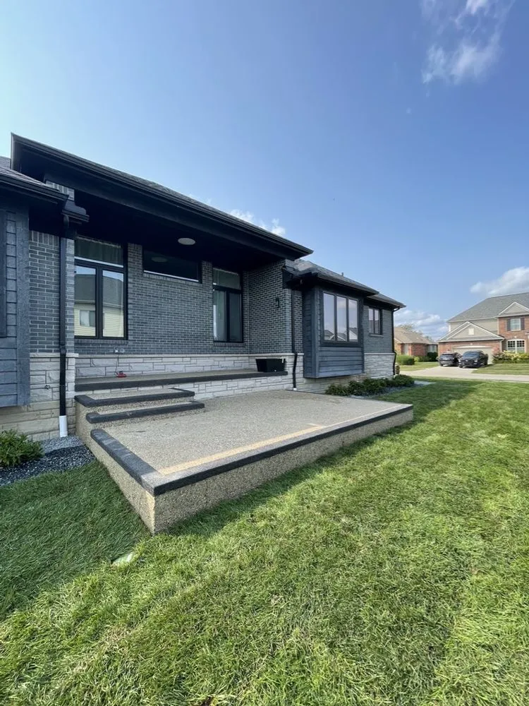 Local residential landscaping experts serving Ray, MI - J & J Landscaping