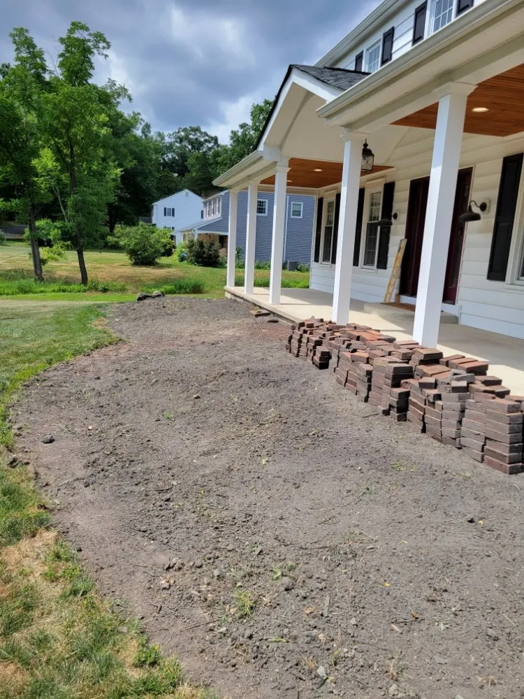 Affordable residential landscaping experts serving Trenton, NJ - J & J Lawn Service & Landscaping