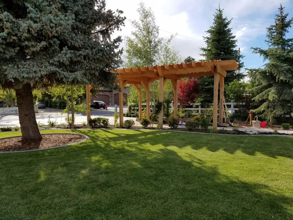 Affordable yard maintenance in American Fork, UT - J & J Services