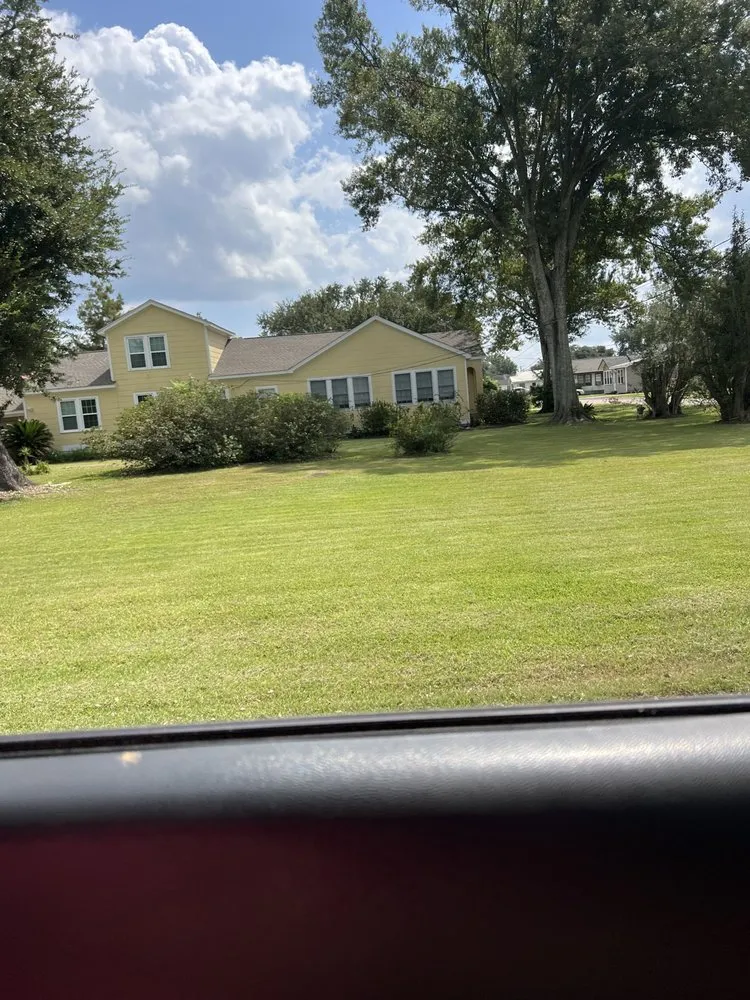 Reliable landscape installation near you in Reserve, LA by J & Jay Lawn Care