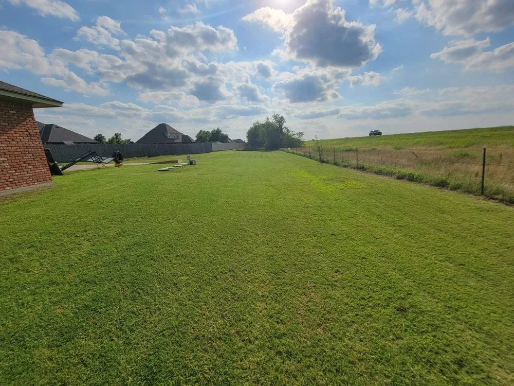 Top-rated landscape installation for year-round maintenance in Lawton, OK by J & Jays Lawns