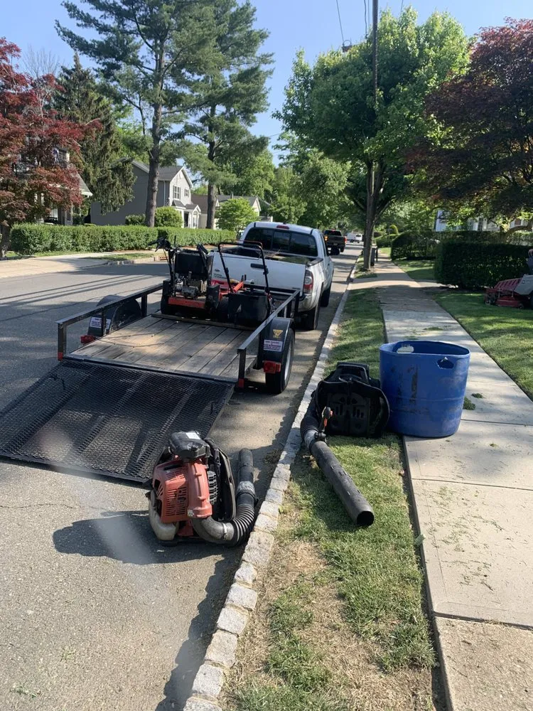 Custom garden landscaping experts serving Belleville, NJ - J & Js Lawn Care & Maintenance Service