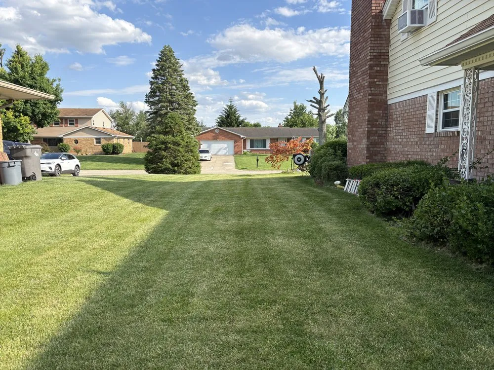 Reliable landscaping services experts serving Bloomington, IN - J & K Lawn Care