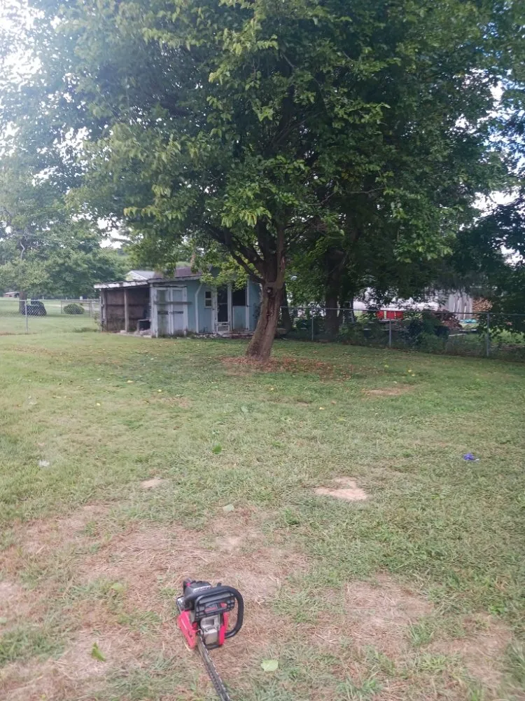 Local garden landscaping in Newark, OH - J & K Lawn Care