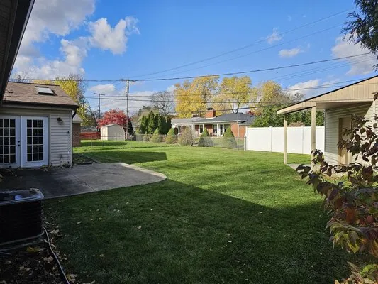 J & K Lawn Services Logo