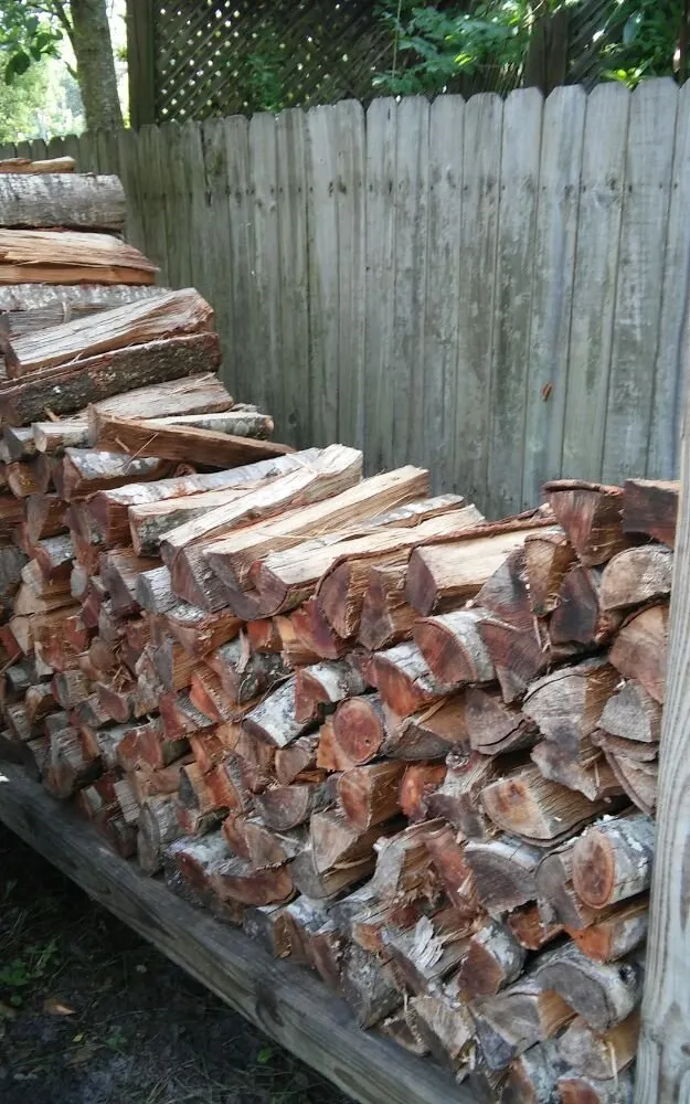 Custom outdoor landscaping experts serving Jacksonville, FL - J & K Tree & Land