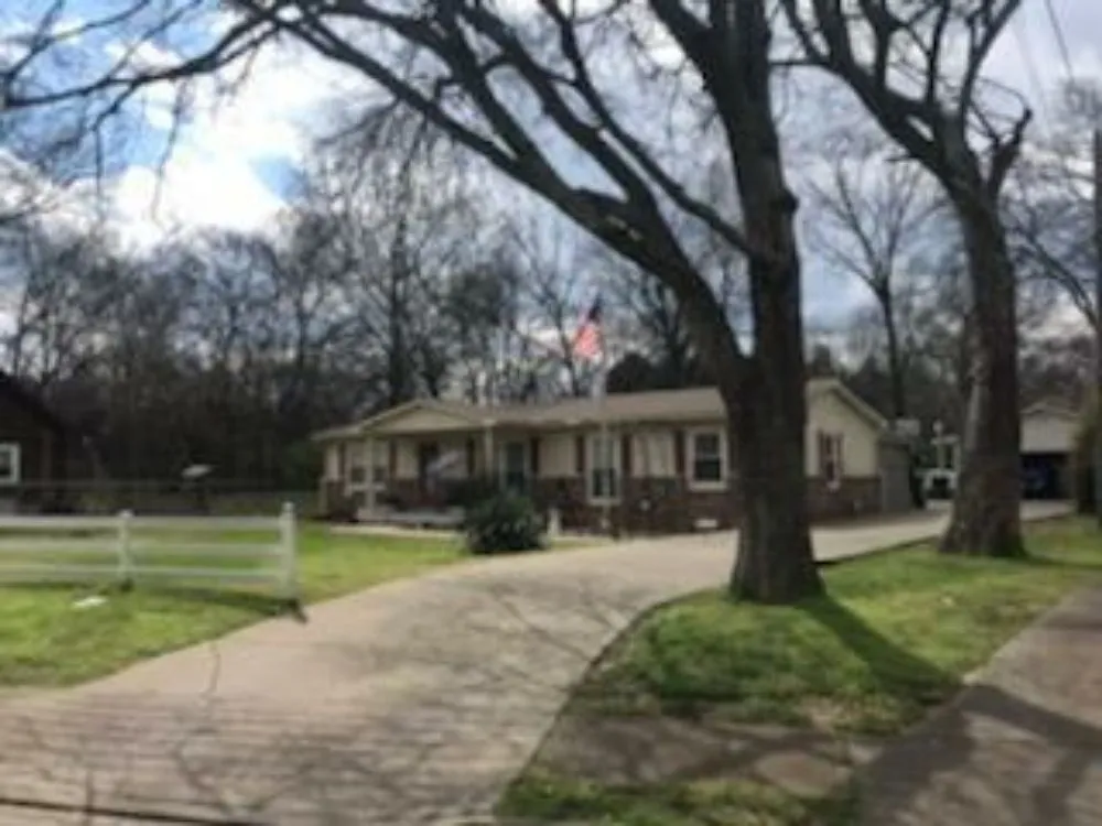 Expert garden landscaping in Murfreesboro, TN by J & L Brothers