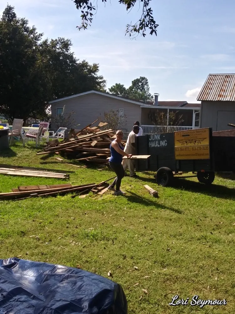 Affordable yard cleanup service for outdoor upgrades across Tampa, FL - J & L Handyman Services