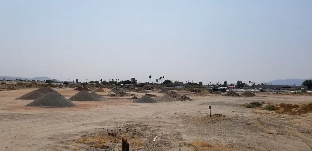 Professional yard maintenance in Indio, CA by J & L Material