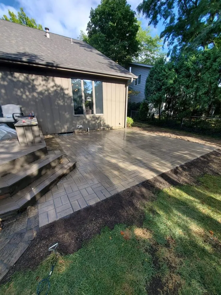Reliable outdoor landscaping in Ogden Dunes, IN - J & L Outdoor Serivces
