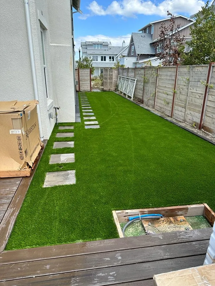 Professional lawn mowing service experts serving Tracy, CA - J & M Greenview