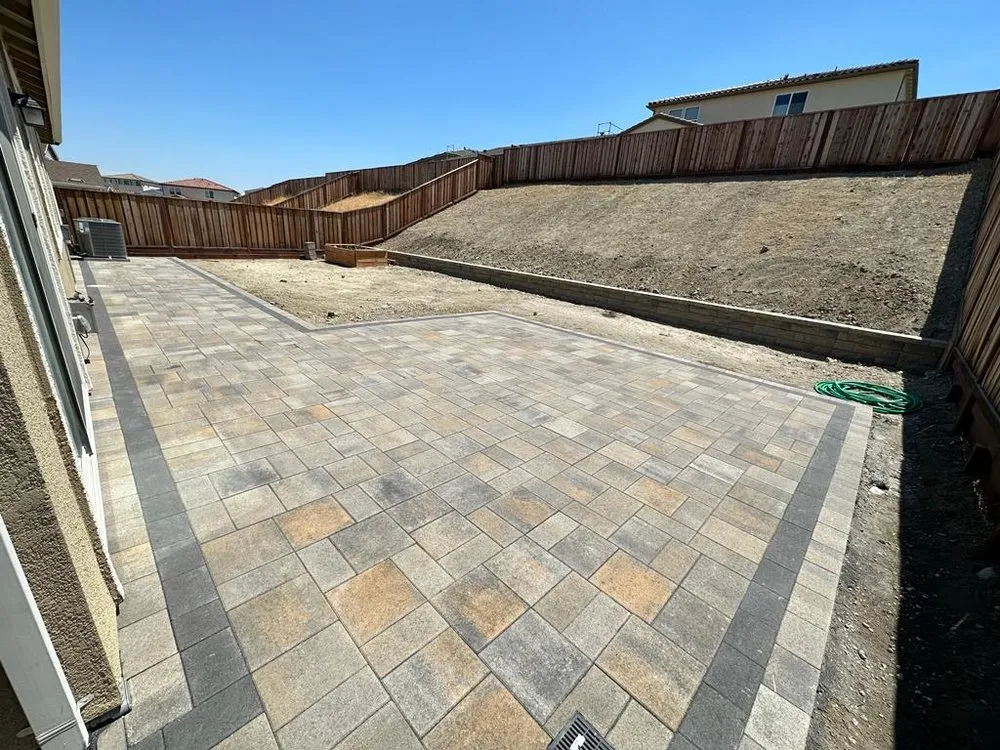 Custom lawn mowing service in Tracy, CA - J & M Greenview