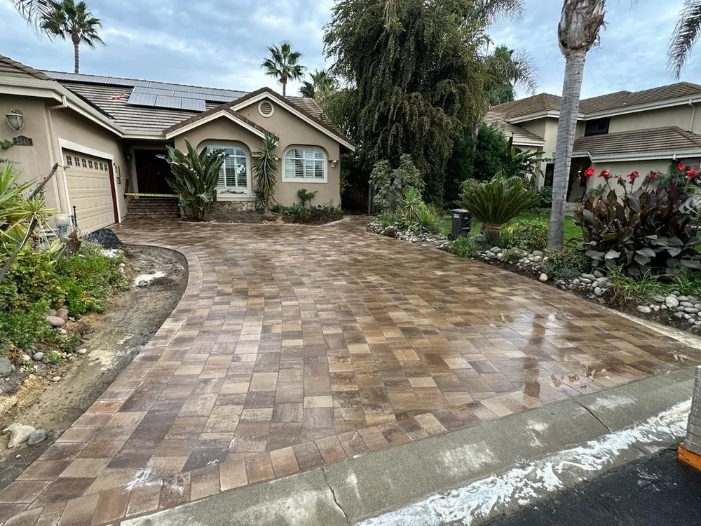 Affordable garden landscaping for beautiful yards across Tracy, CA - J & M Greenview