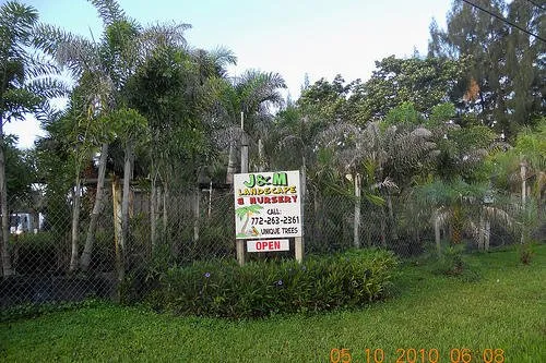 Reliable yard cleanup service in Stuart, FL - J & M Landscaping