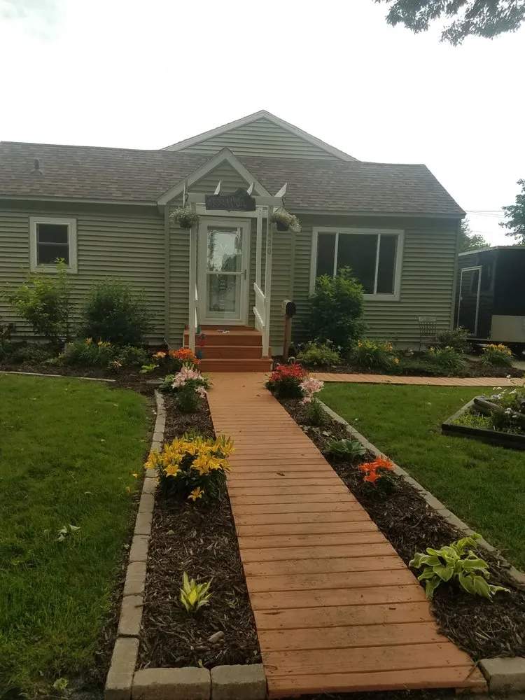 Top-rated landscape design in Glencoe, MN - J & M Property Preservation