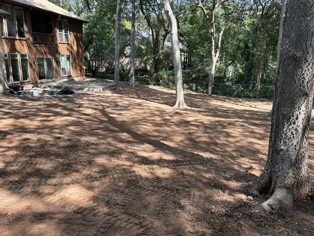 Custom residential landscaping for year-round maintenance in Waco, TX by J & N Landscaping