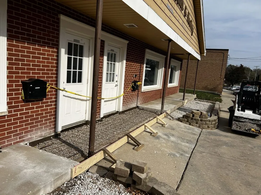 Trusted outdoor landscaping experts serving Elgin, IL - J & O Contractors