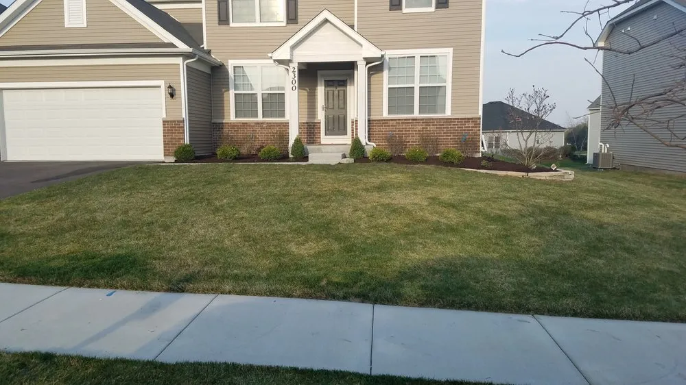 Affordable residential landscaping experts serving Aurora, IL - J & P Brothers Landscape