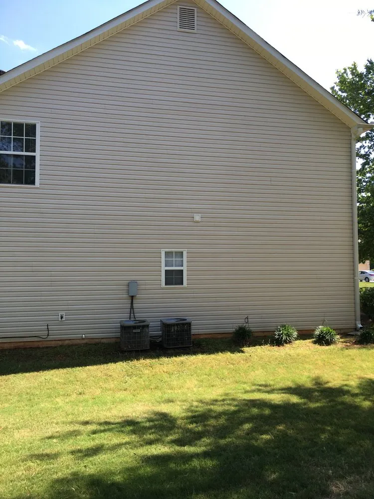 Expert yard cleanup service in Fayetteville, GA - J & R Enterprises