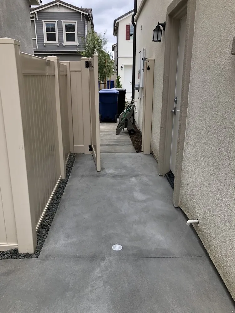 Trusted yard maintenance in Riverside, CA - J & R Landscape