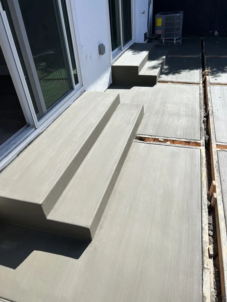 Trusted lawn care service for homes across Riverside, CA - J & R Landscape