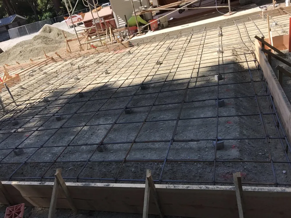 Local yard maintenance in San Rafael, CA by J & R Landscaping and Construction