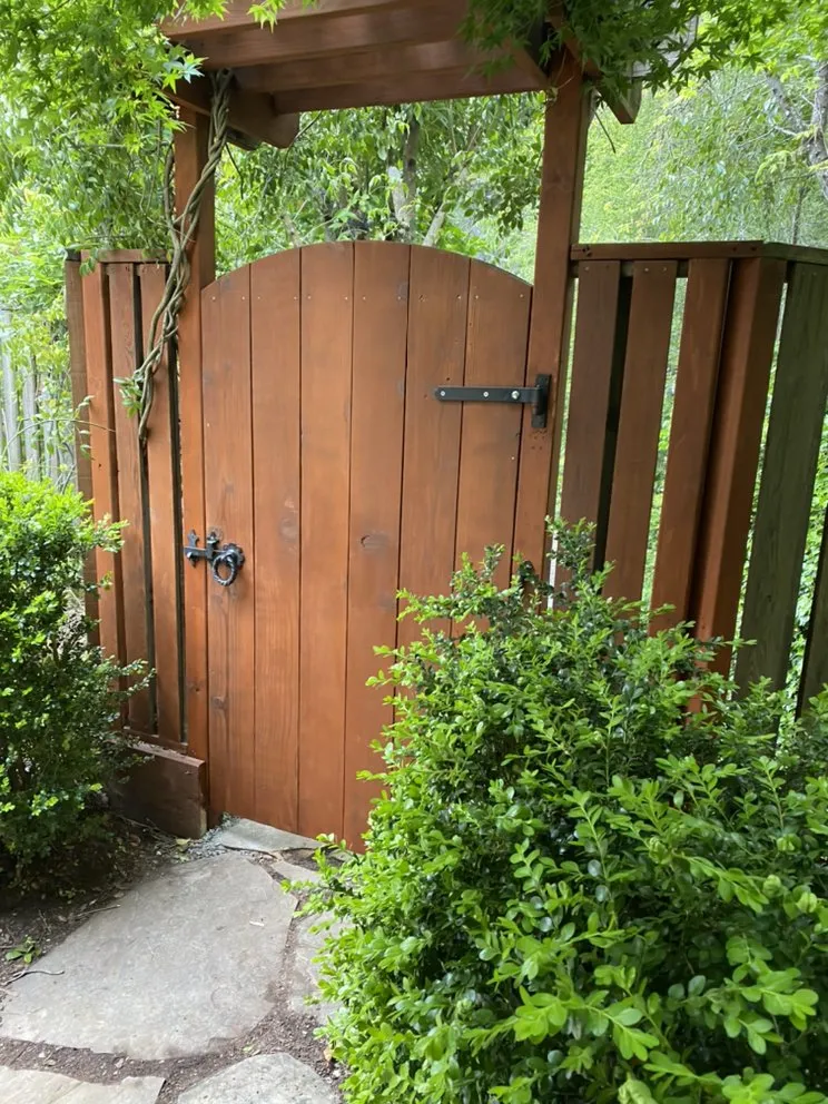 Professional outdoor landscaping in San Rafael, CA - J & R Landscaping and Construction