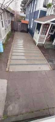 J & R Landscaping and Construction