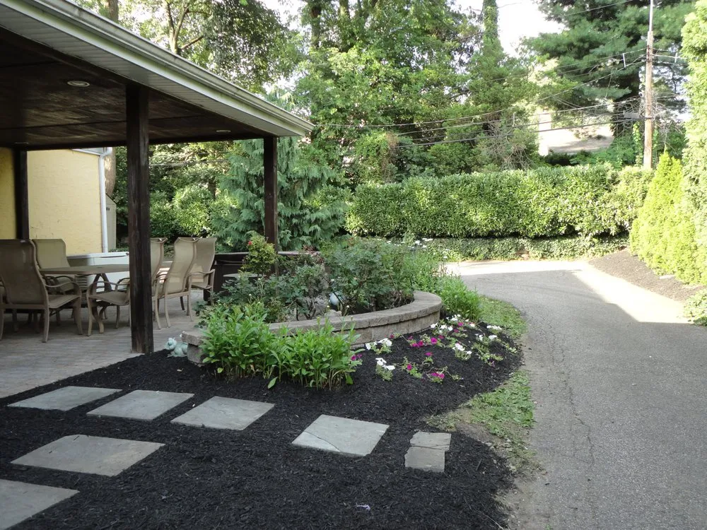 Expert landscape design experts serving Horsham, PA - J & R Landscaping