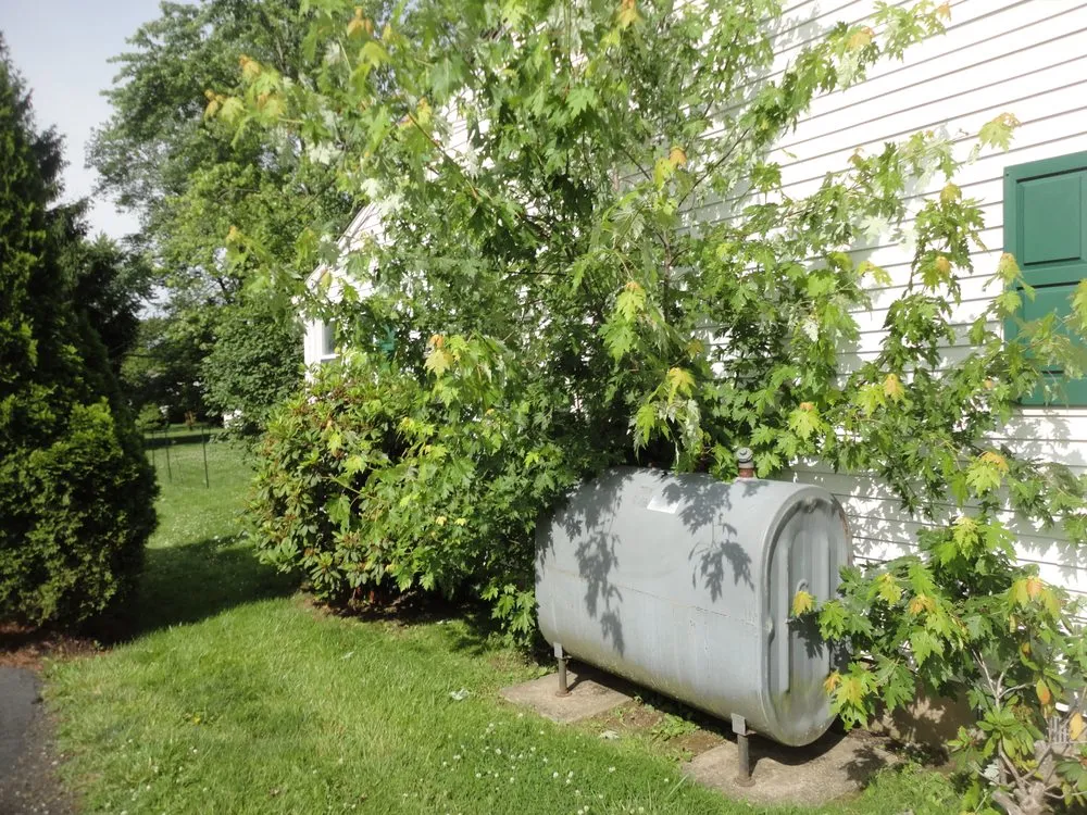 Reliable yard maintenance in Horsham, PA by J & R Landscaping