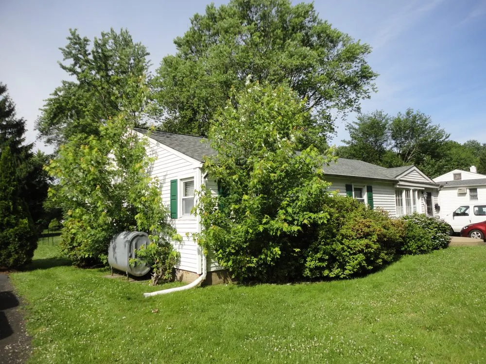 Trusted yard cleanup service for homes across Horsham, PA - J & R Landscaping