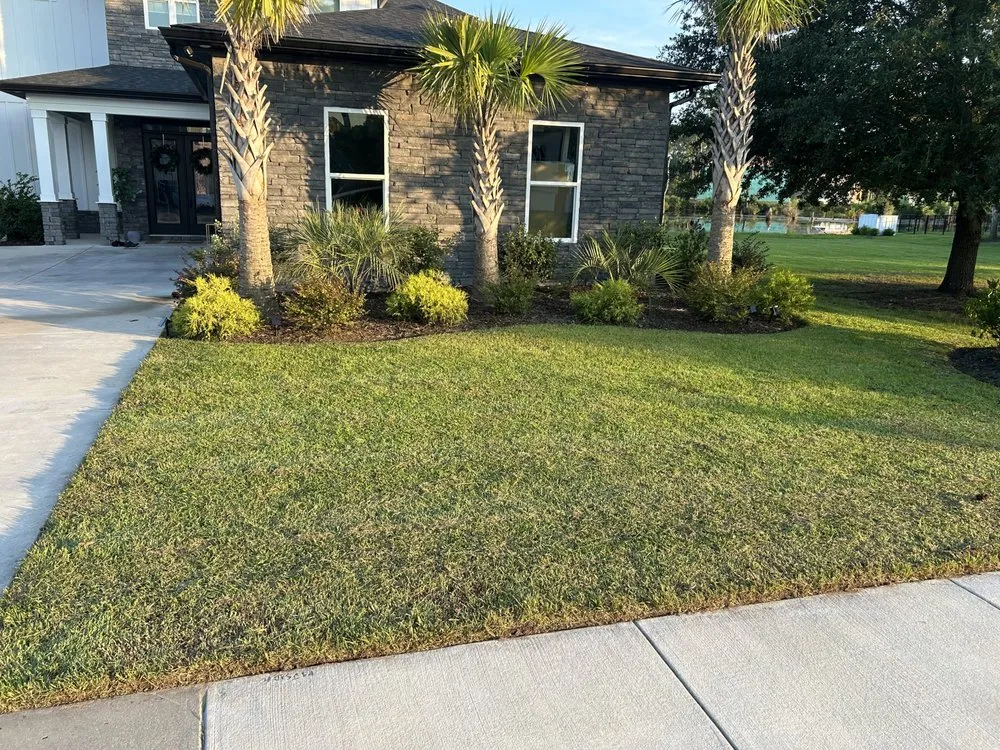 Expert garden landscaping for beautiful yards across Poteet, TX - J & R