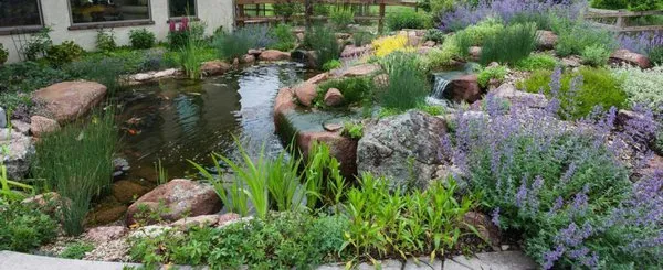 J & S Landscape Logo