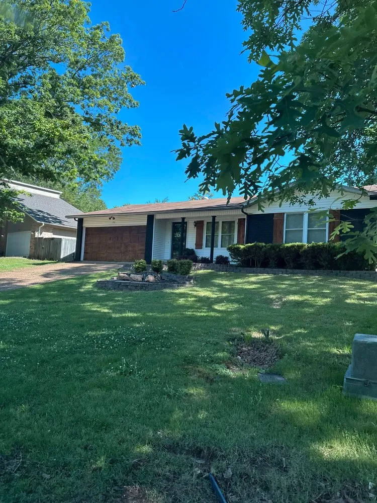 Affordable outdoor landscaping experts serving Pocahontas, AR - J & S lawn care