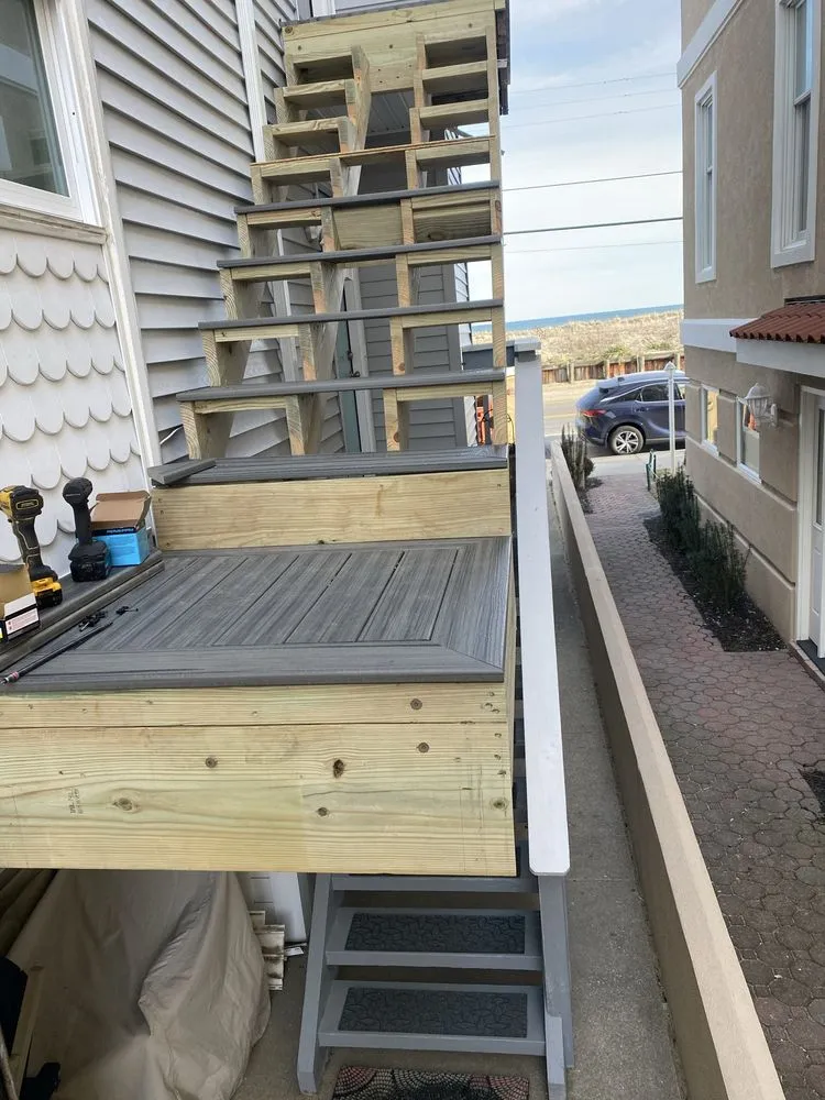 Custom yard cleanup service in Lansdowne, PA - J & Son’s Services