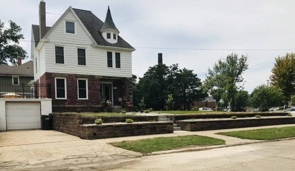 Expert residential landscaping in Sioux City, IA by J & V Landscaping & Housekeeping