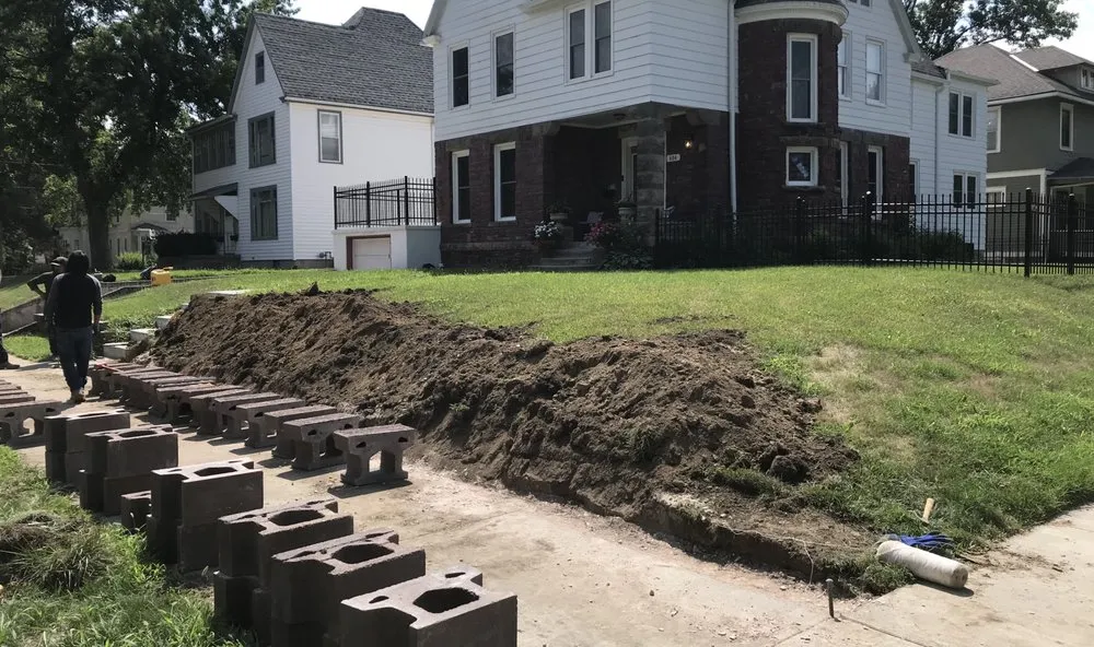 Professional residential landscaping experts serving Sioux City, IA - J & V Landscaping & Housekeeping