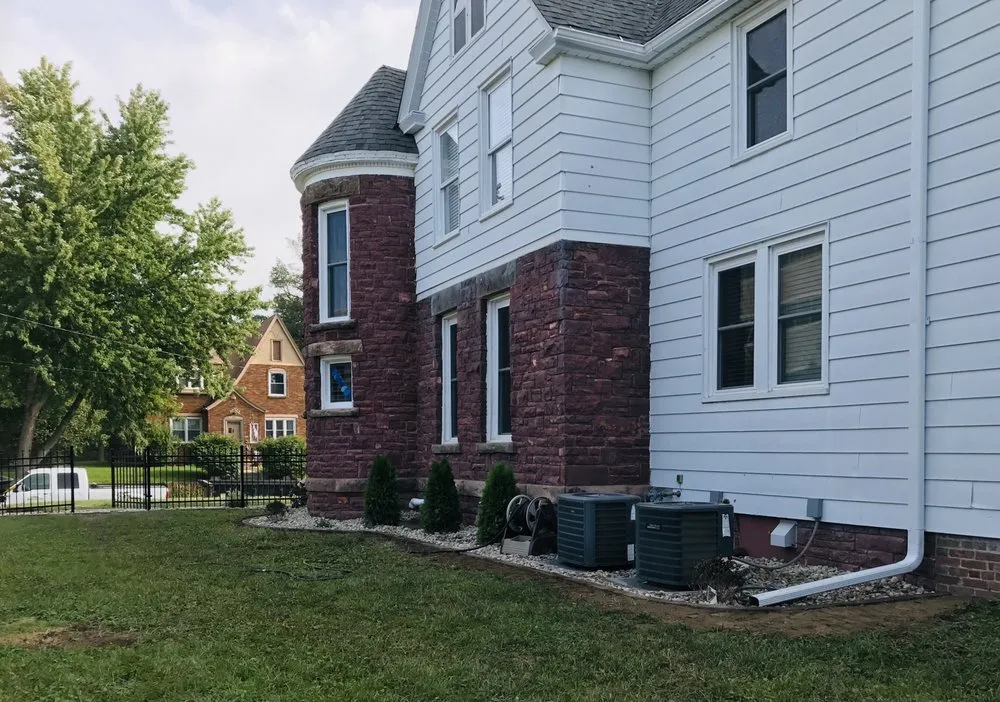 Trusted garden landscaping experts serving Sioux City, IA - J & V Landscaping & Housekeeping