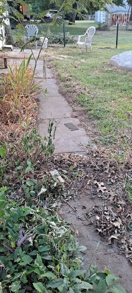 Local garden landscaping in Whitesboro, TX - J & W Mowing