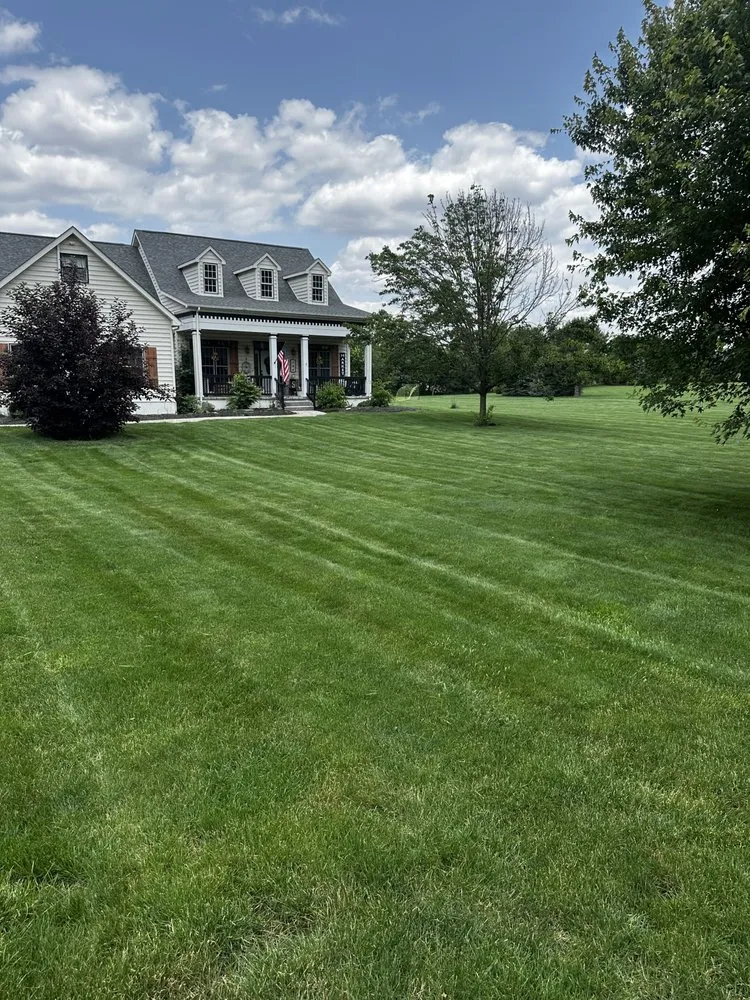 Expert lawn care service in Kettering, OH - J & W Services