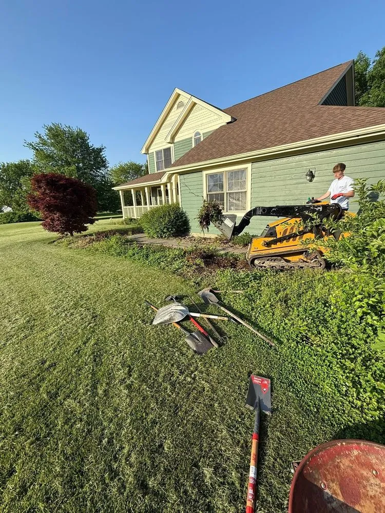 Affordable yard maintenance in Kettering, OH - J & W Services