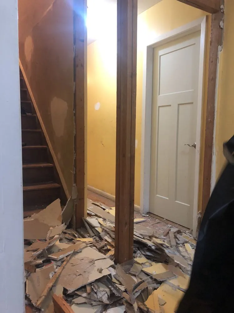 Reliable lawn care service in Bedford Hills, NY - J & Y Maintenance