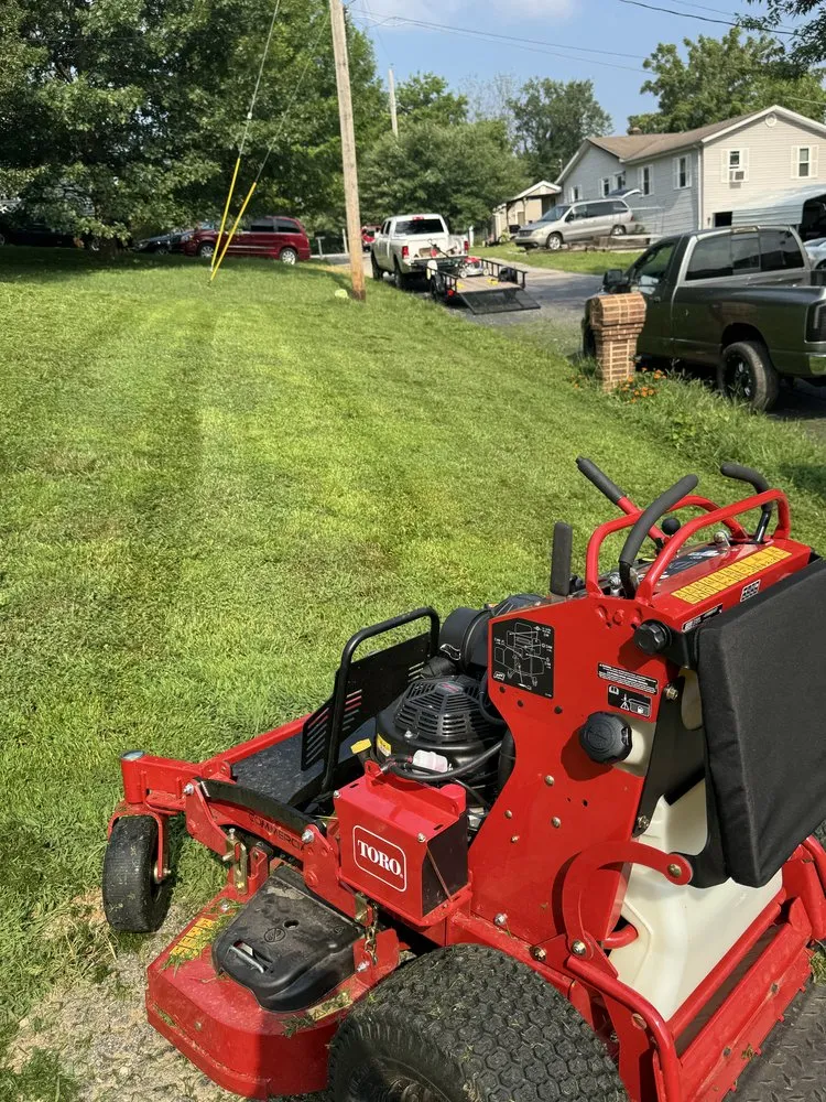 Top-rated yard maintenance near you in Fenton, MO by J A Lawn Care